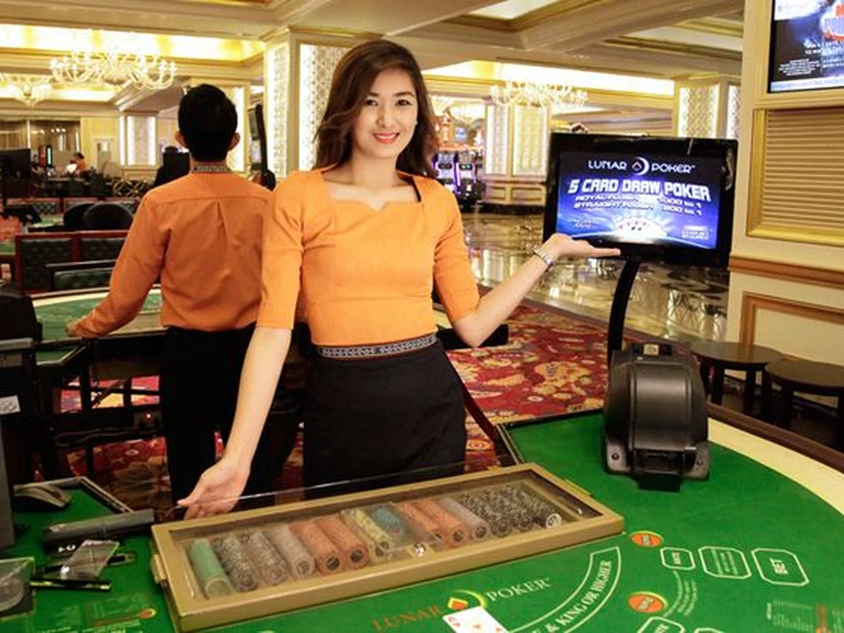 Pengalaman hiburan mobile RATU303 dalam satu layar